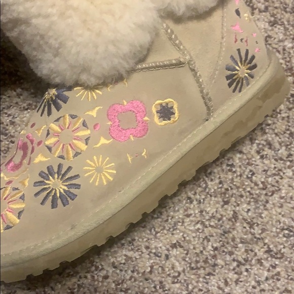 Ugg boots: rare - Picture 4 of 9